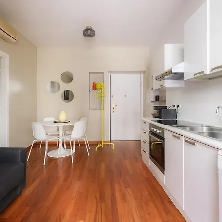 R Orchidea House Apartment Mailand