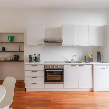 R Orchidea House Apartment