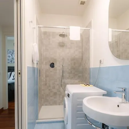 R Orchidea House Apartment